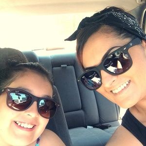 Meet your Posher, Alisha